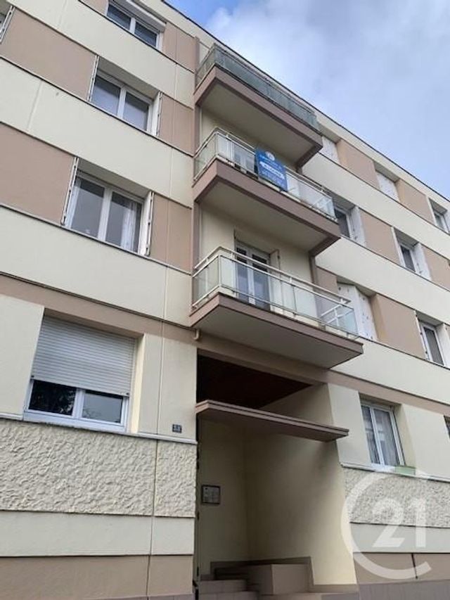 Appartement F4 à louer - 4 pièces - 74.88 m2 - LA ROCHE SUR YON - 85 - PAYS-DE-LOIRE - Century 21 Accort'Immo